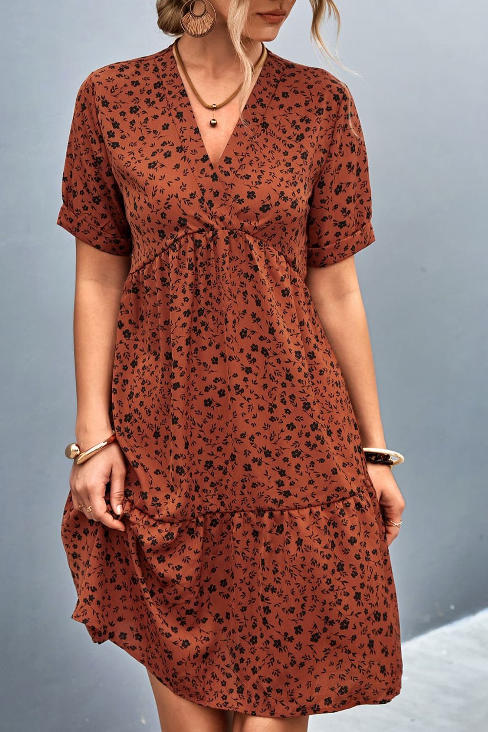 Ditsy Floral Empire Waist Plunge Short Sleeve Dress Ditsy Floral Empire Waist Plunge Short Sleeve Dress