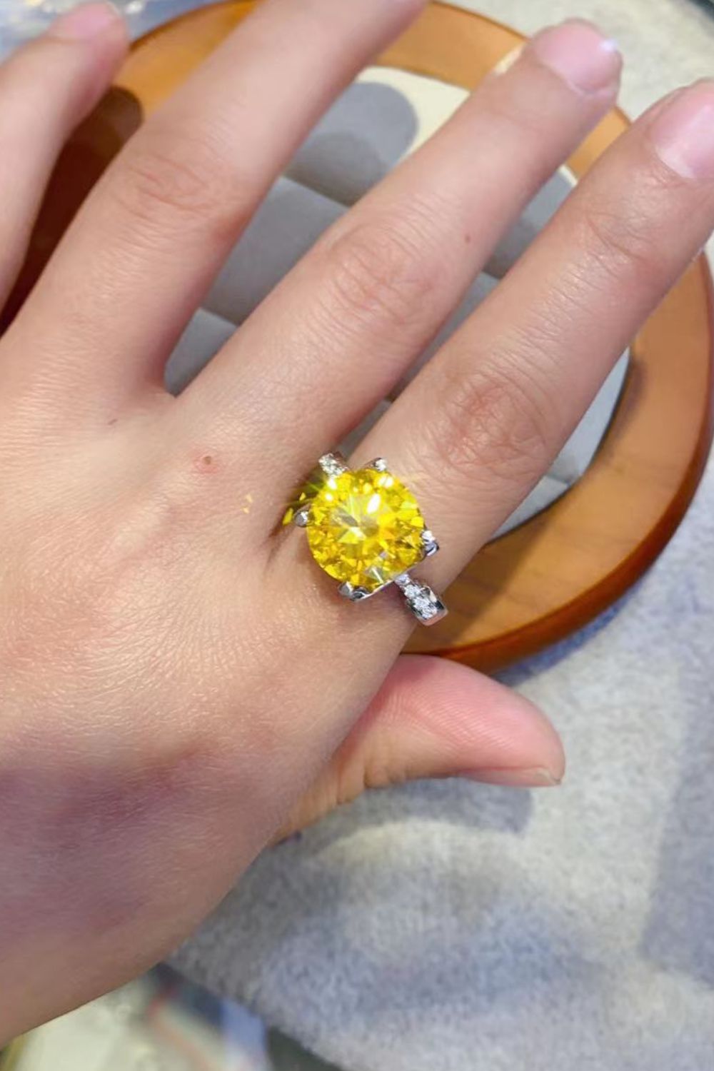 5 Carat Moissanite 925 Sterling Silver Ring in Banana Yellow - Mervyns