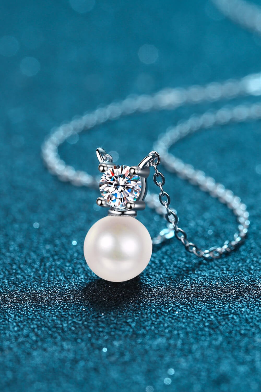 925 Sterling Silver Freshwater Pearl Moissanite Necklace - Mervyns