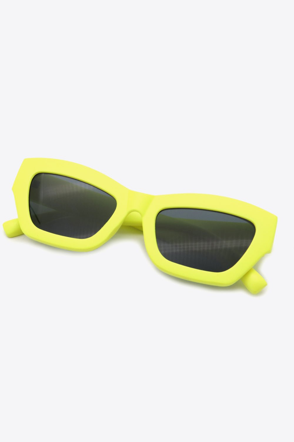 Classic UV400 Polycarbonate Frame Sunglasses - Mervyns