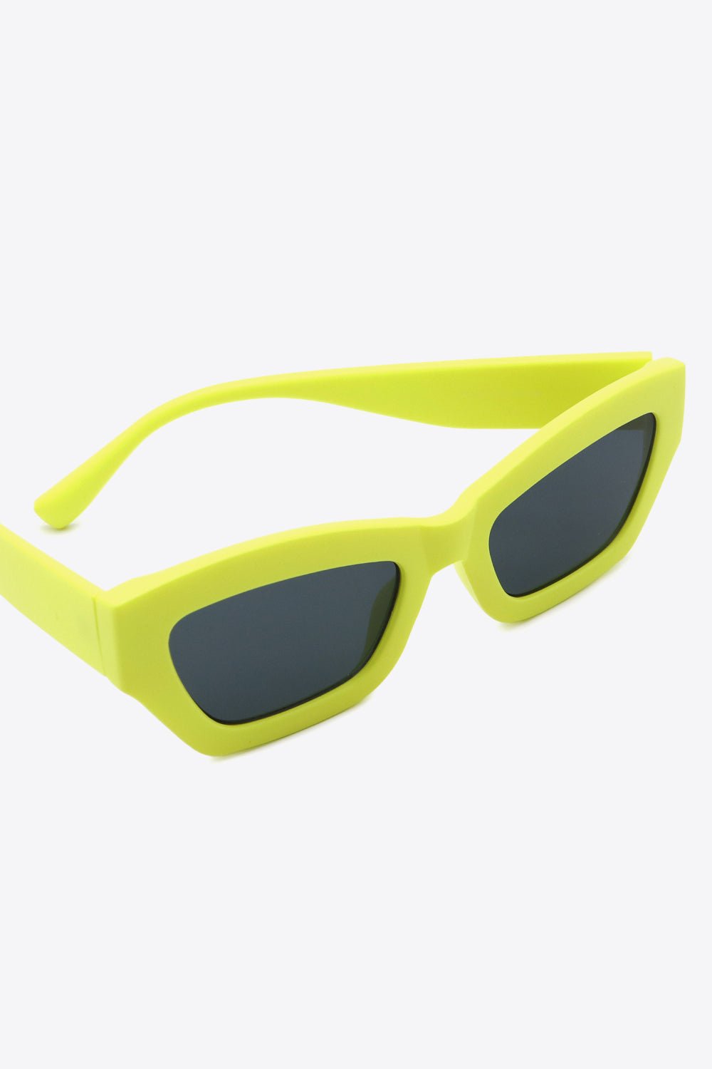 Classic UV400 Polycarbonate Frame Sunglasses - Mervyns