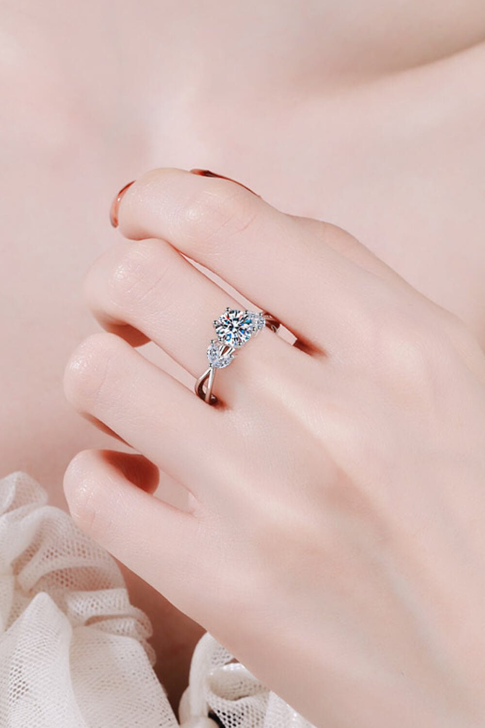 Come With Me 1 Carat Moissanite Ring - Mervyns