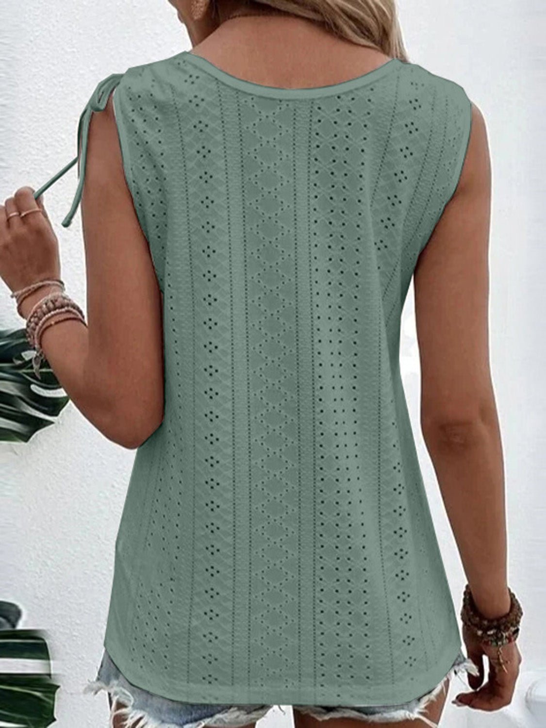 Full Size Scoop Neck Sleeveless Tank Top - Mervyns