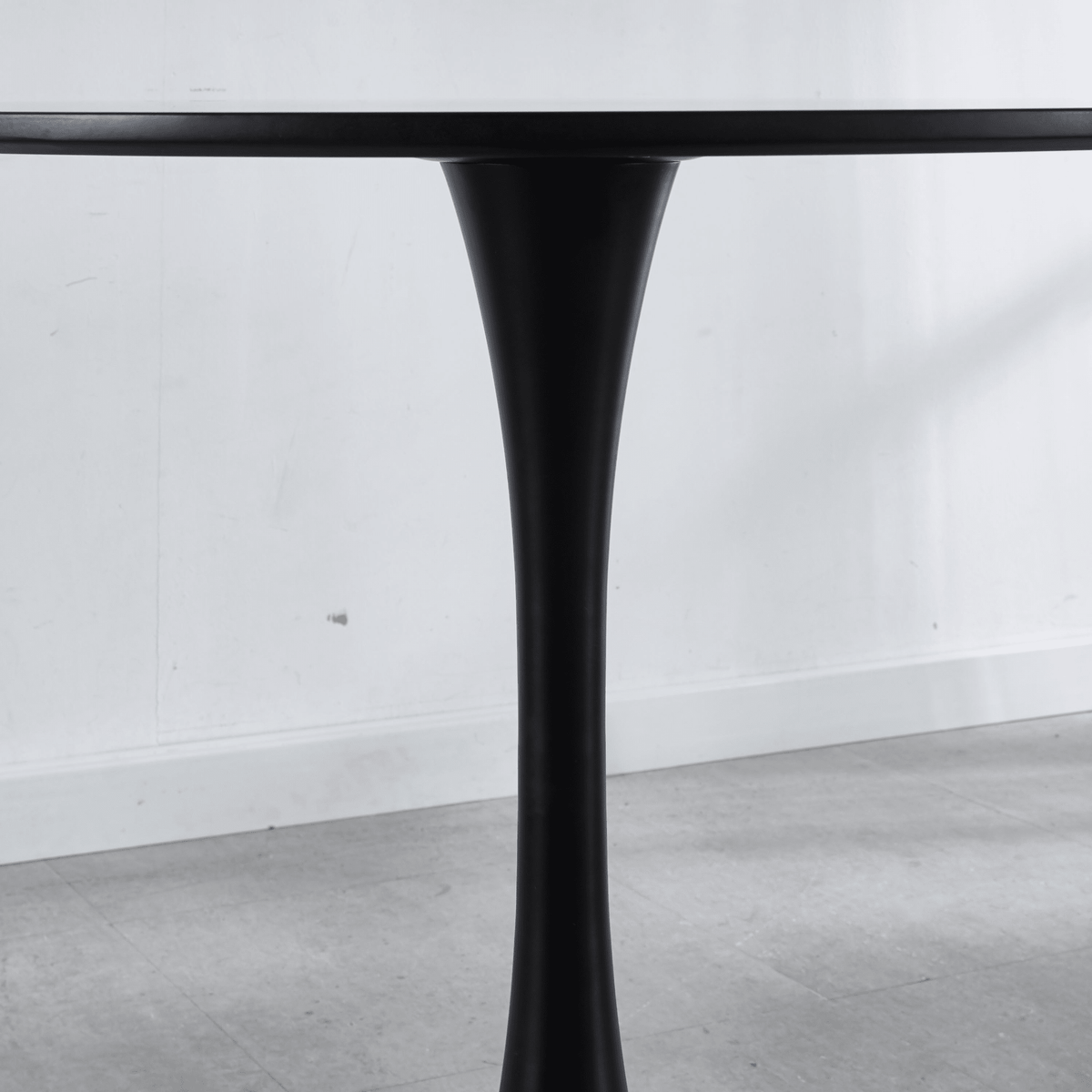 Mid-century Round MDF Pedestal Dining Table for 4-6 People — End/Leisure Coffee Table - Mervyns